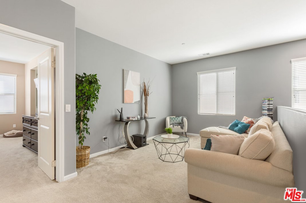 35414 Marabella Ct, Winchester CA  92596-8473 exterior