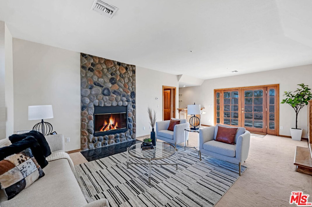 34880 Via Famero Dr, Acton CA  93510-2318 exterior