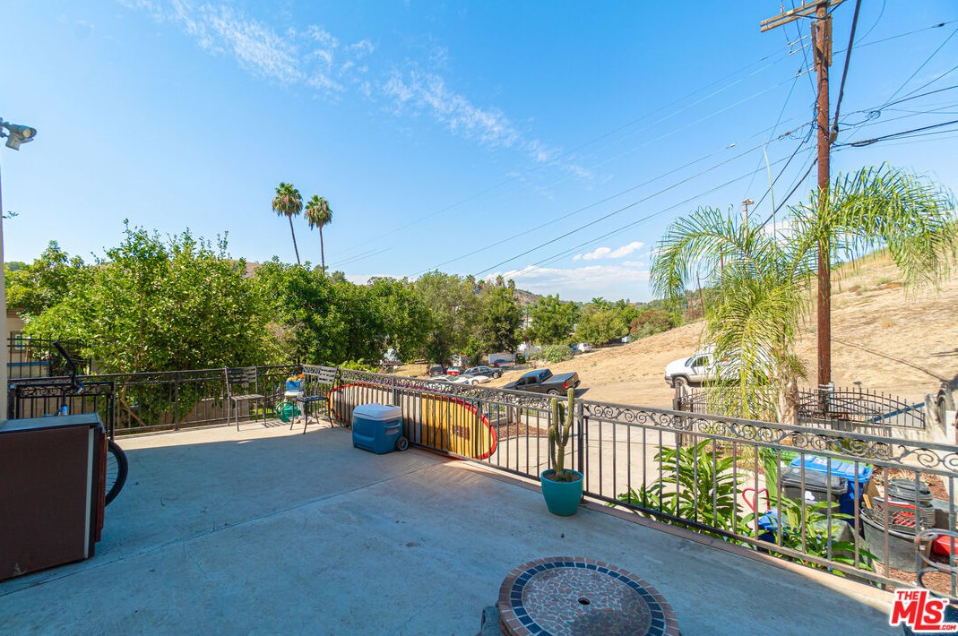 5176 Wadena St, Los Angeles CA  90032-1153 exterior