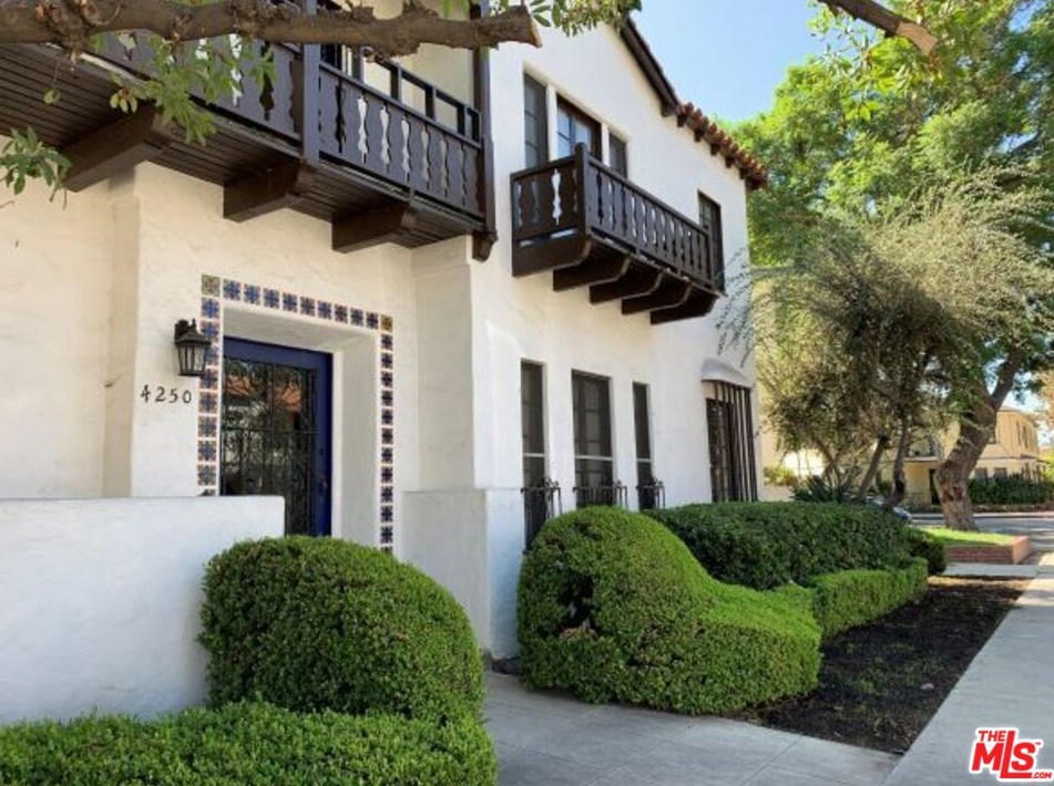 4250 Garthwaite Ave, Los Angeles CA  90008-5249 exterior