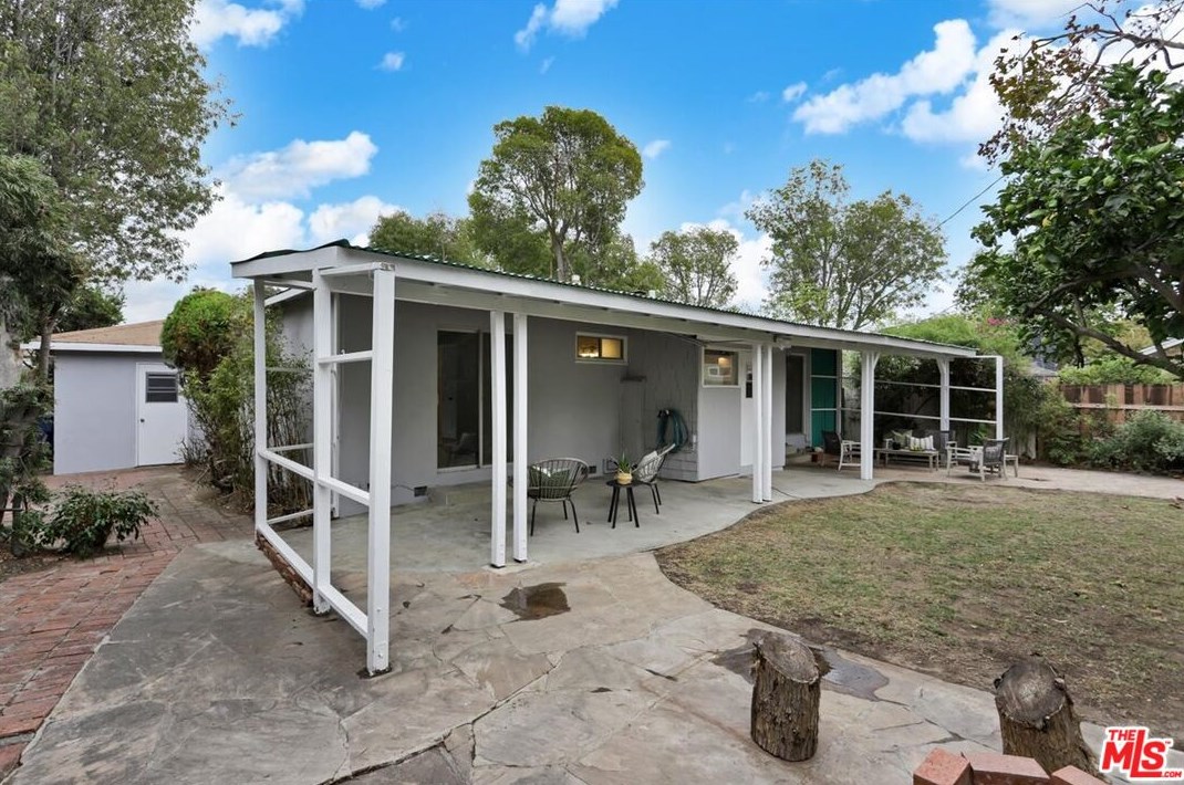 3411 Barrington Ave, Los Angeles CA  90049-4432 exterior