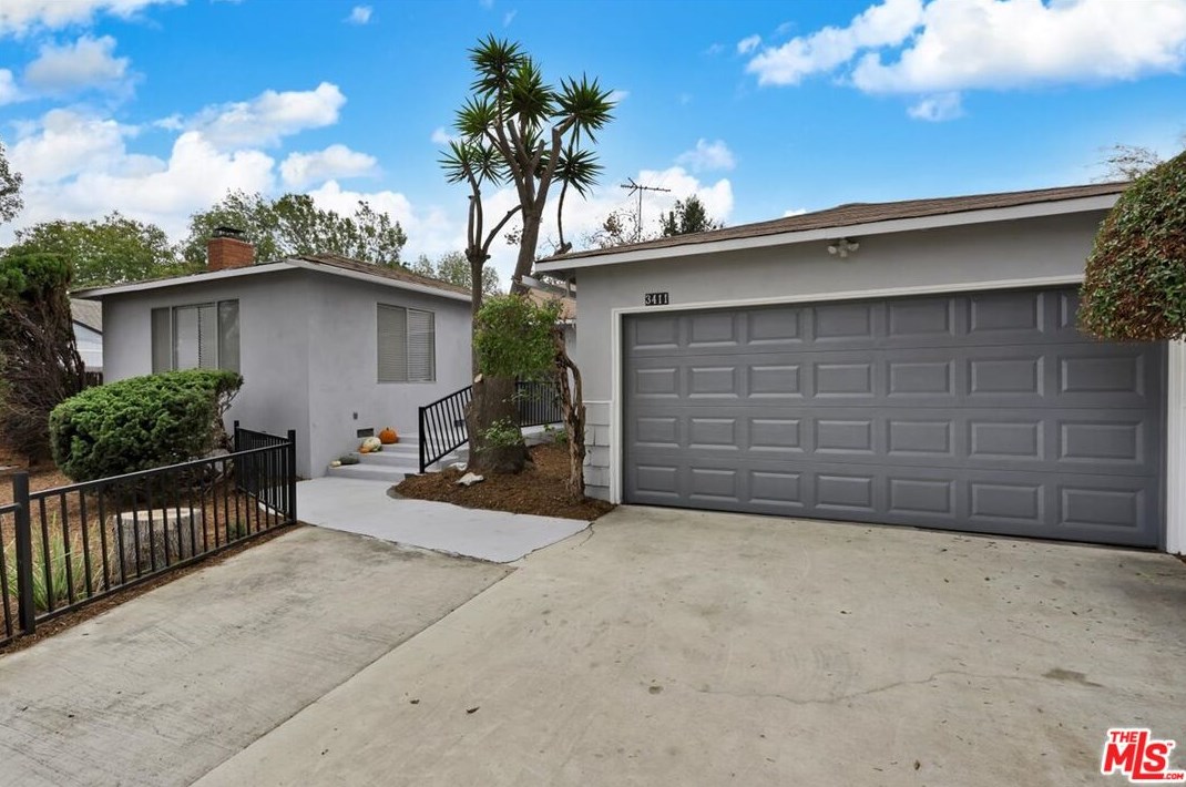 3411 Barrington Ave, Los Angeles CA  90049-4432 exterior