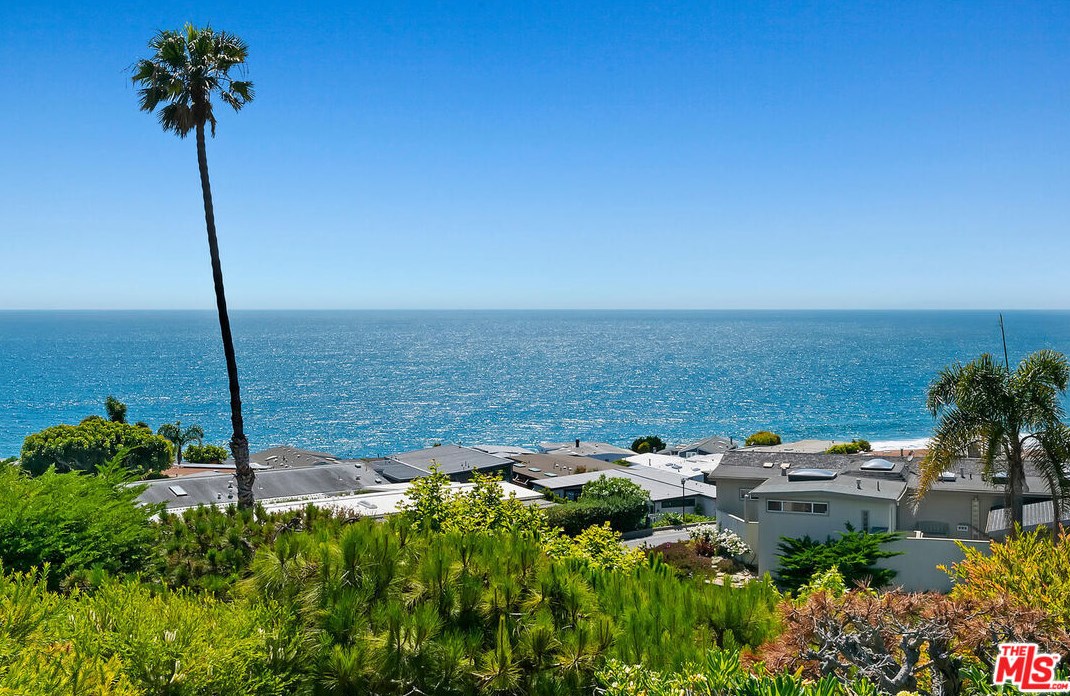 29500 Heathercliff Rd, Malibu CA  90265-4160 exterior