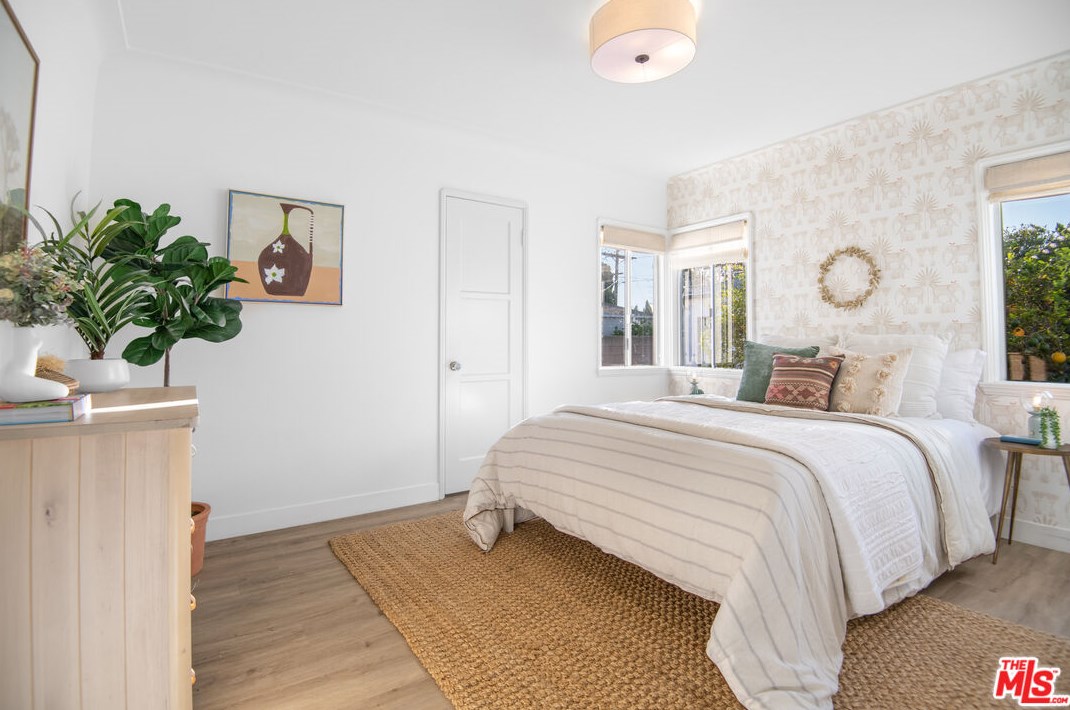 8107 Airlane Ave, Los Angeles CA  90045-3014 exterior