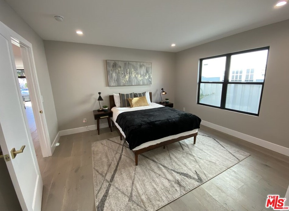 2118 Glendon Ave, Los Angeles CA  90025-6326 exterior