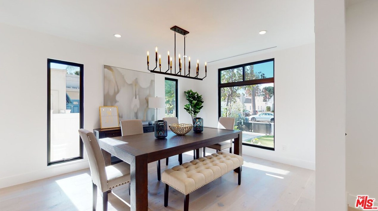 2118 Glendon Ave, Los Angeles CA  90025-6326 exterior