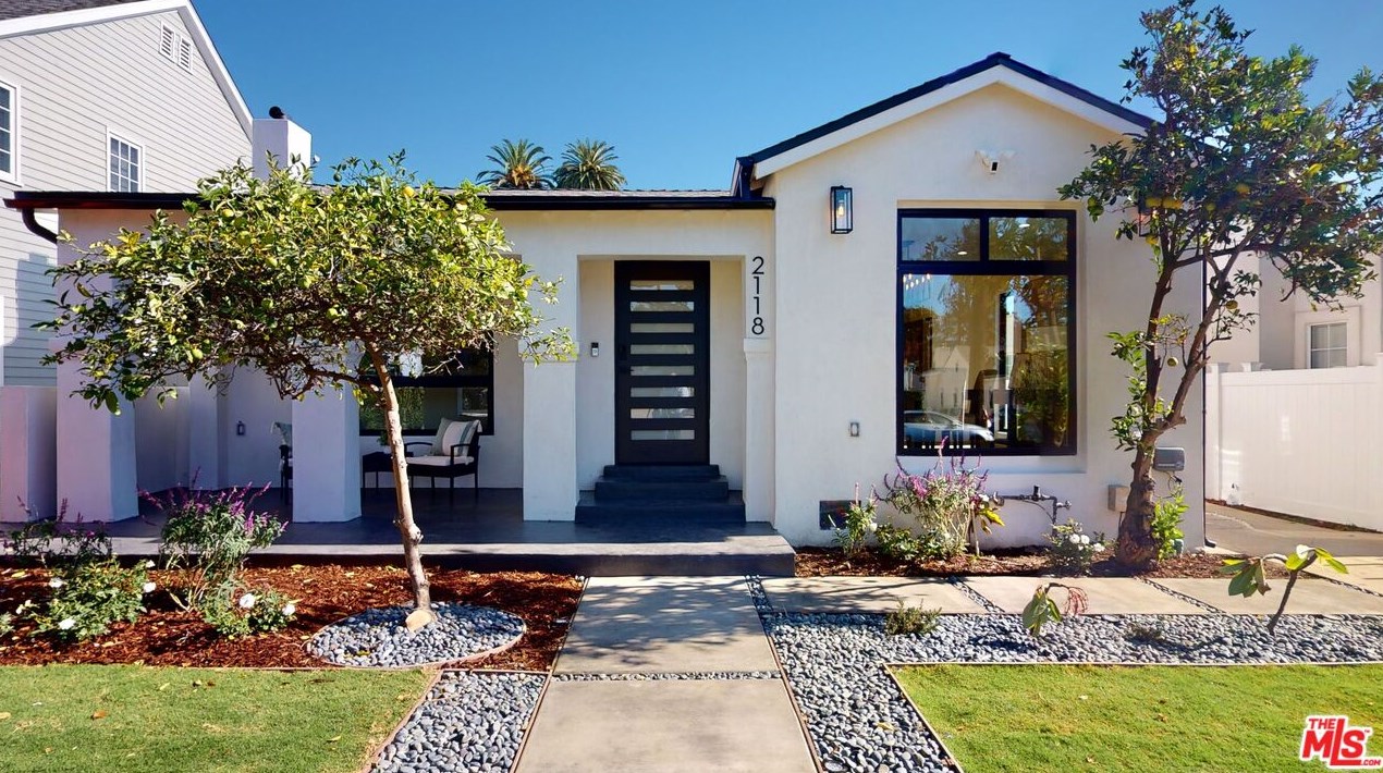 2118 Glendon Ave, Los Angeles CA  90025-6326 exterior