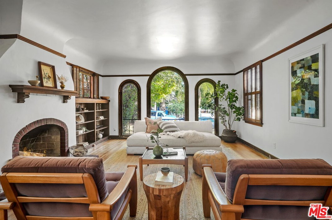 5223 Maywood Ave, Los Angeles CA  90041-1213 exterior