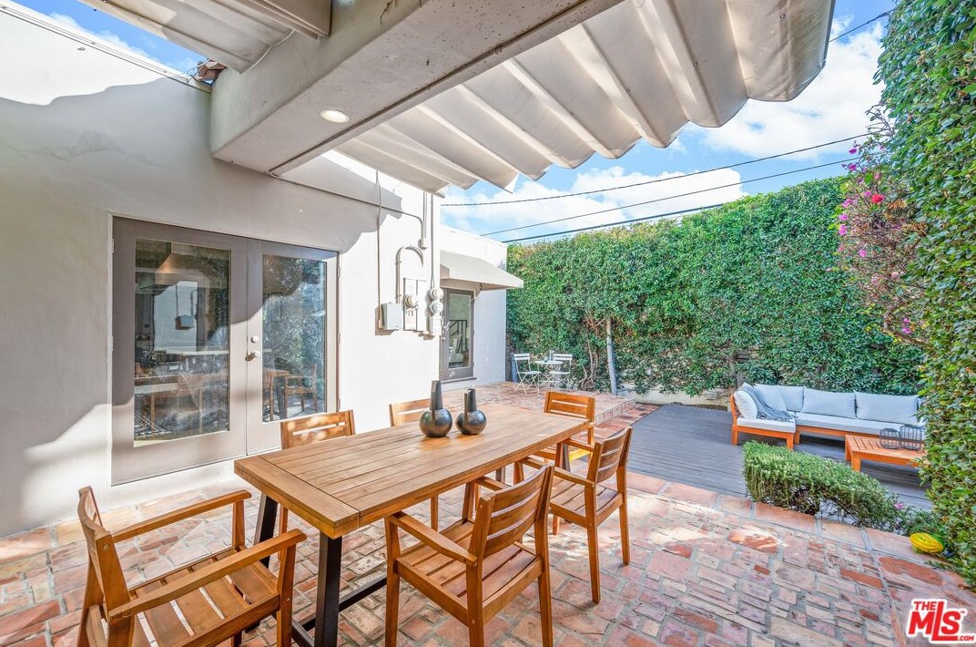 715 Spaulding Ave, Los Angeles CA  90046-7421 exterior