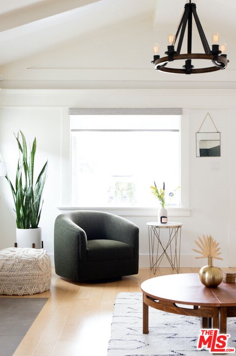 1727 39th Pl, Los Angeles CA  90062-1339 exterior