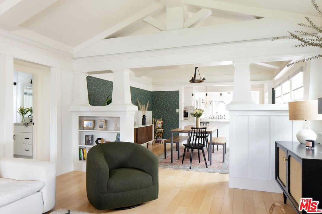 1727 39th Pl, Los Angeles CA  90062-1339 exterior