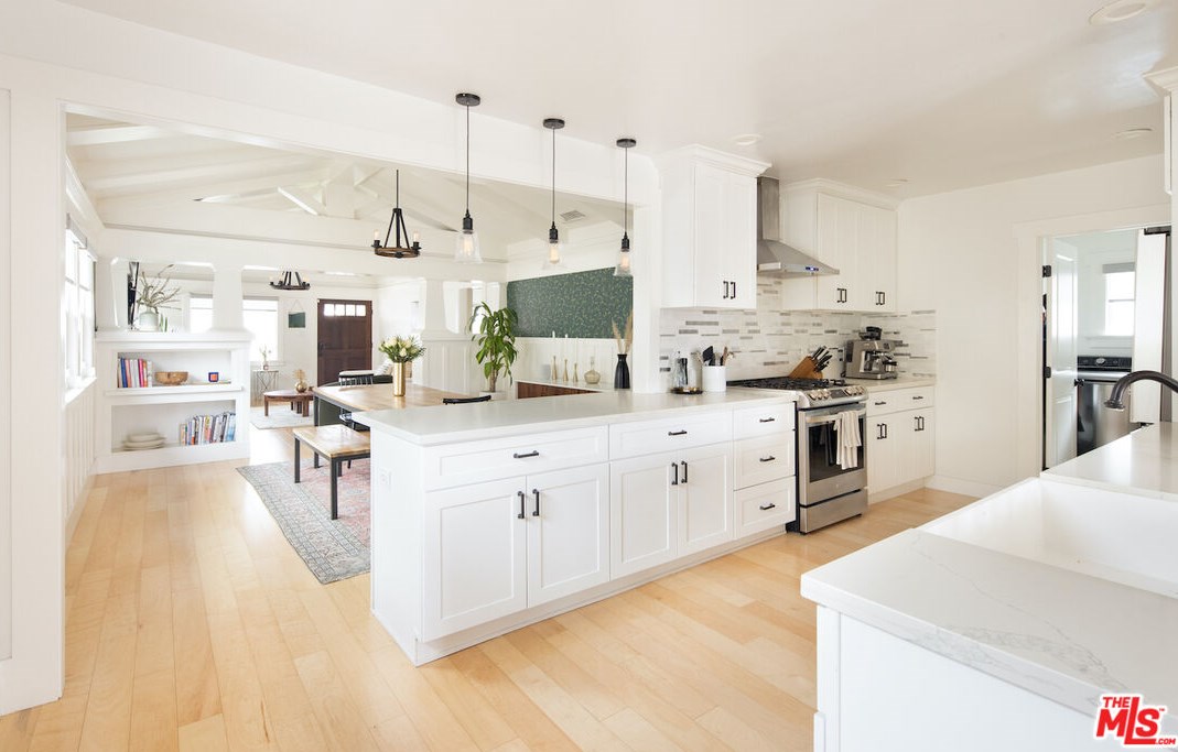 1727 39th Pl, Los Angeles CA  90062-1339 exterior