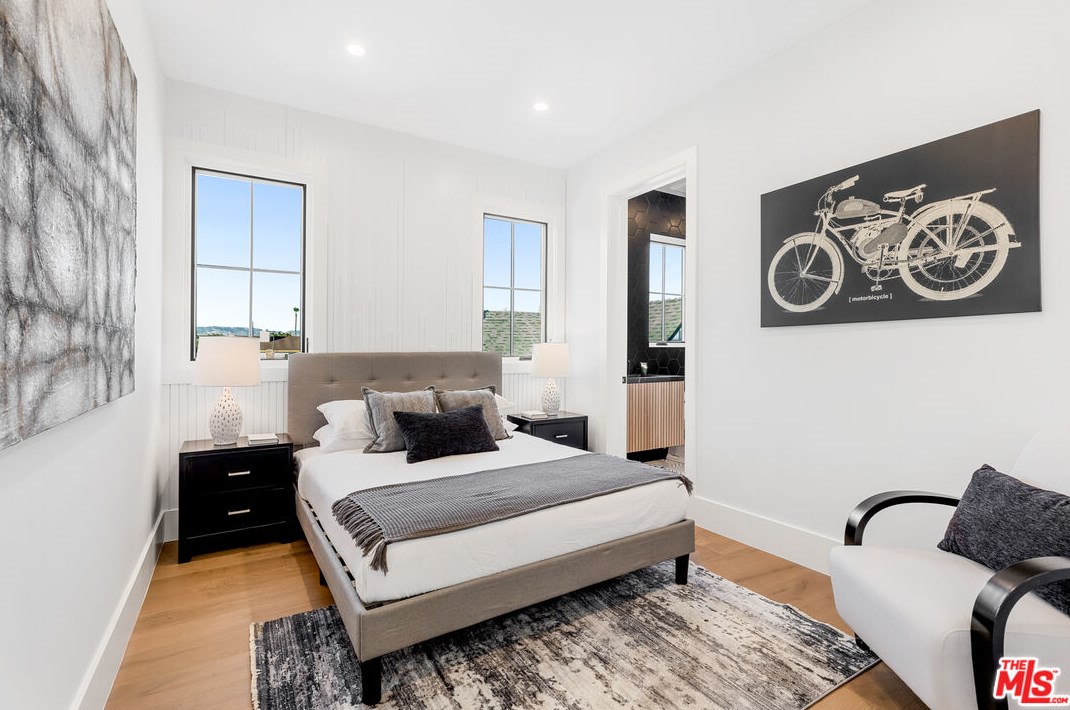 1773 Preuss Rd, Los Angeles CA  90035-4311 exterior