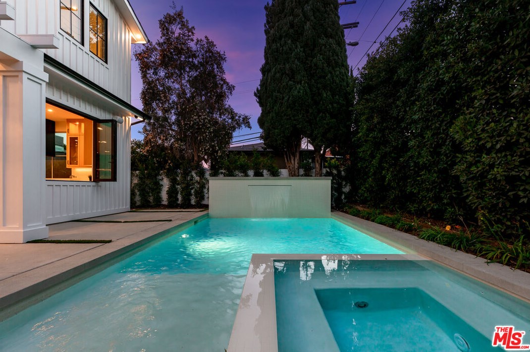 1773 Preuss Rd, Los Angeles CA  90035-4311 exterior