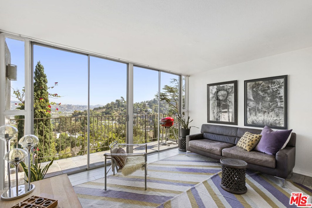 2352 Silver Ridge Ave, Los Angeles CA  90039-3646 exterior