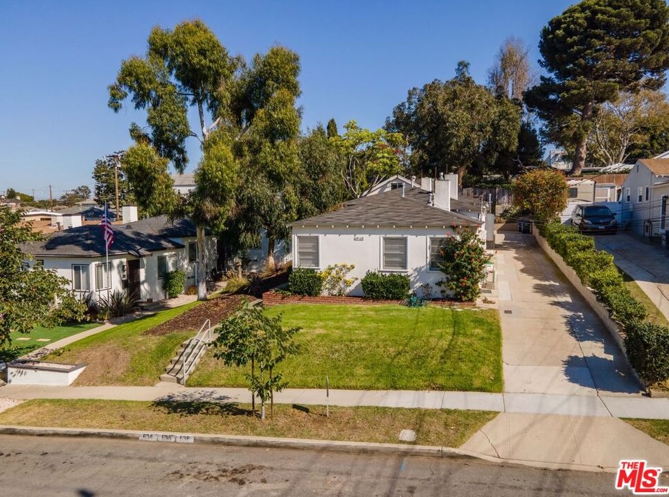 634 Sheldon St, El Segundo CA  90245-3035 exterior