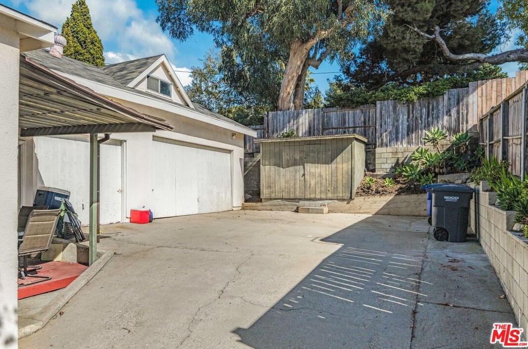 634 Sheldon St, El Segundo CA  90245-3035 exterior