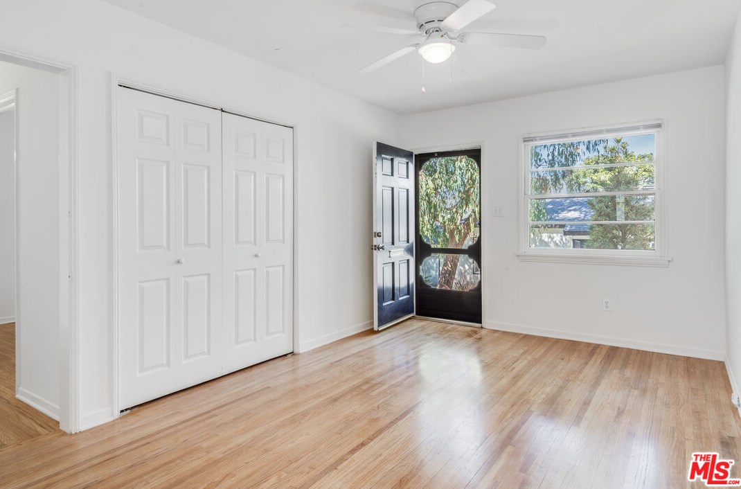 634 Sheldon St, El Segundo CA  90245-3035 exterior