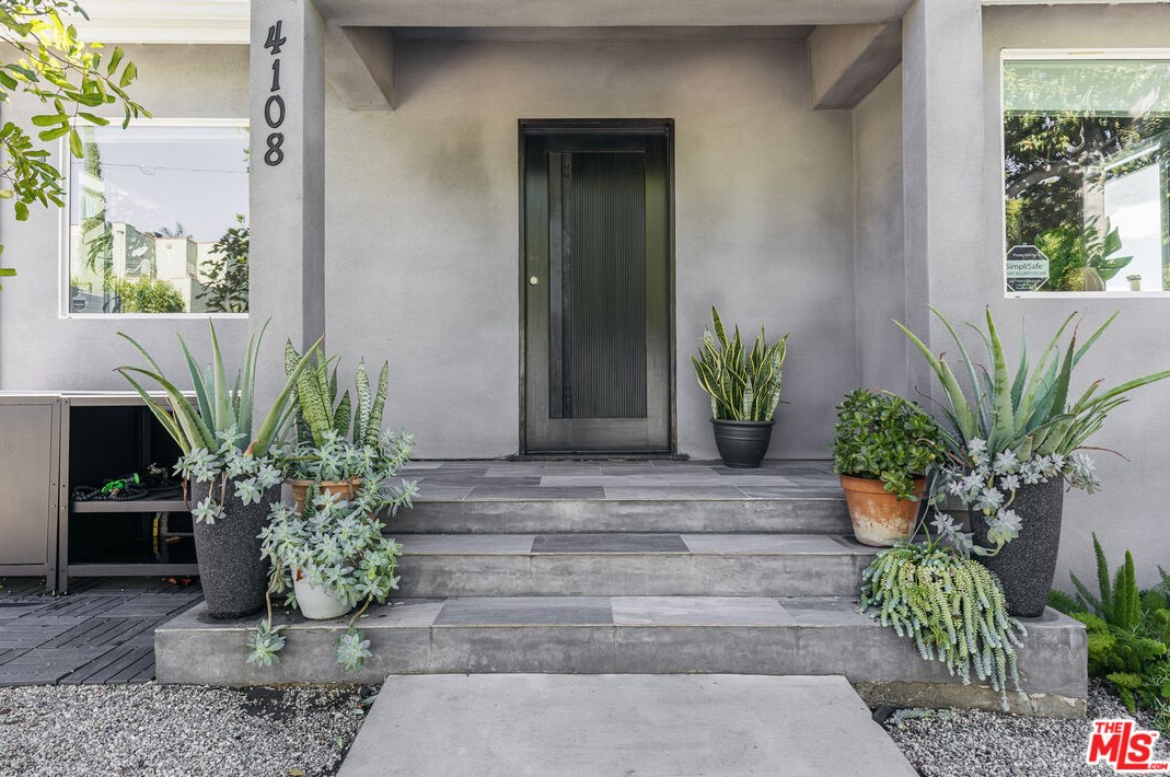 4108 Normal Ave, Los Angeles CA  90029-2908 exterior