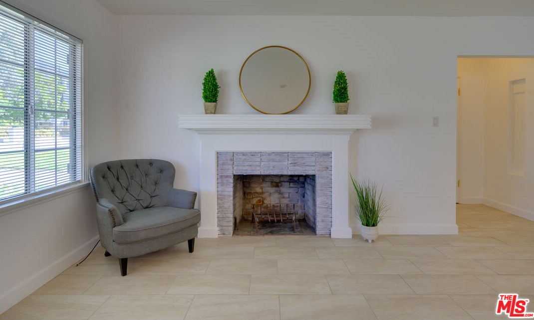 1744 Elizabeth St, Pasadena CA  91104-2763 exterior