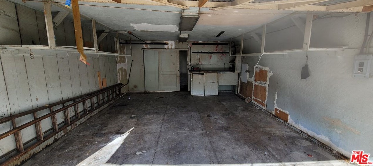 2659 Thorpe Ave, Los Angeles CA  90065-1127 exterior