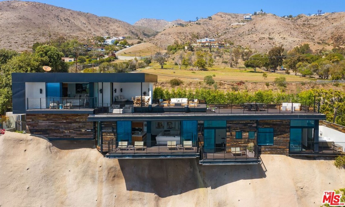 31478 Broad Beach Rd, Malibu CA  90265-2669 exterior