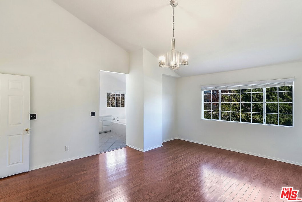 6453 Nancy St, Los Angeles CA  90045-1249 exterior