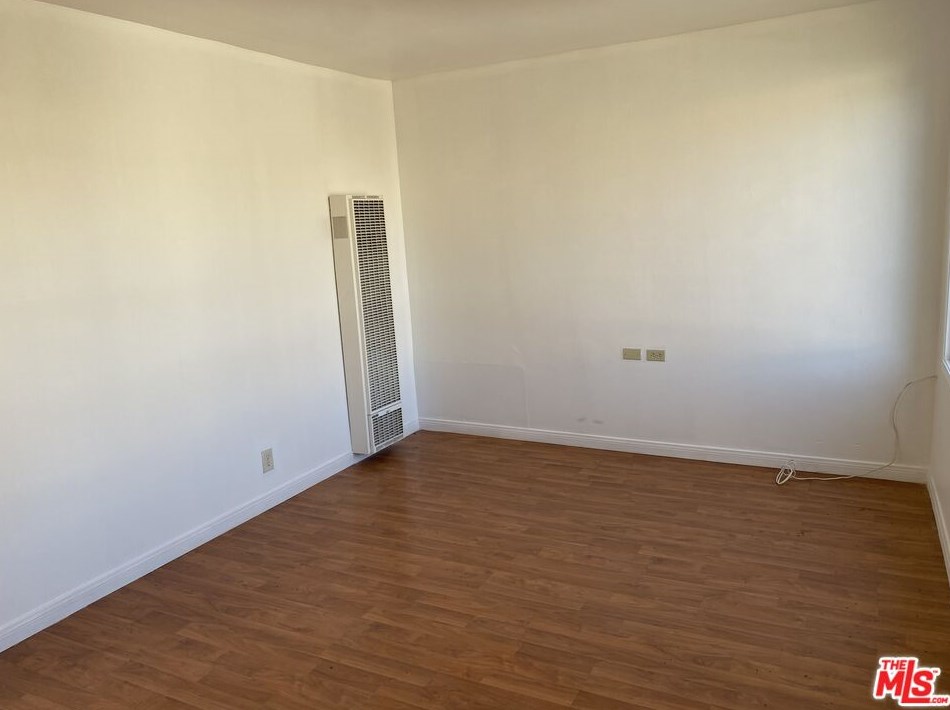 3843 Wade St, Los Angeles CA  90066-4203 exterior