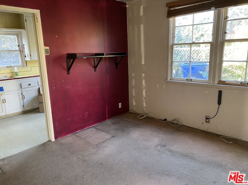 3843 Wade St, Los Angeles CA  90066-4203 exterior