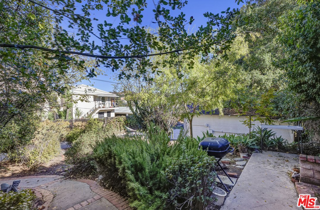 4444 Ellenwood Dr, Los Angeles CA  90041-2623 exterior