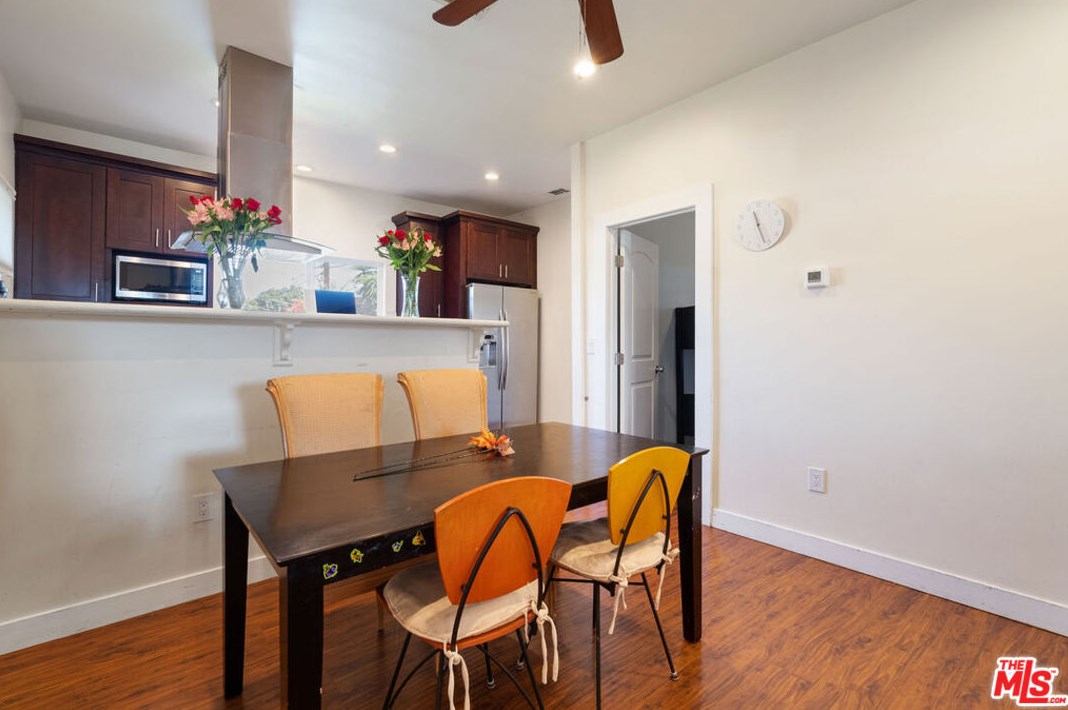 1013 52nd St, Los Angeles CA  90011-4605 exterior