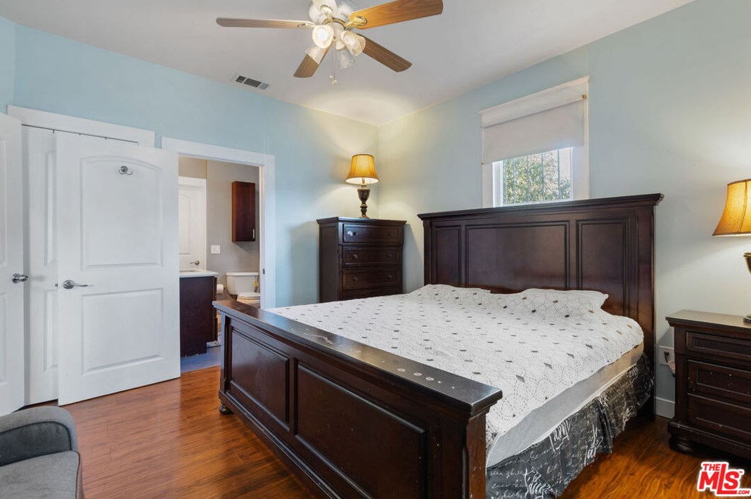 1013 52nd St, Los Angeles CA  90011-4605 exterior