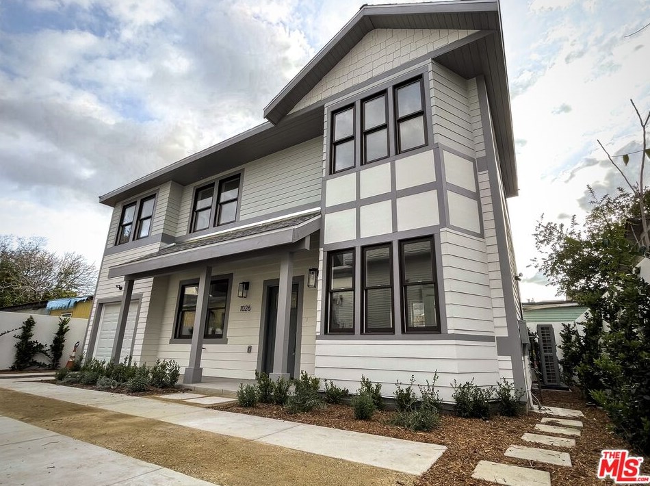 1024 21st St, Los Angeles CA  90007-1856 exterior