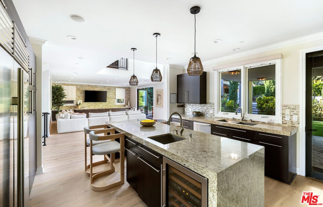 10259 Monte Mar Dr, Los Angeles CA  90064-3426 exterior