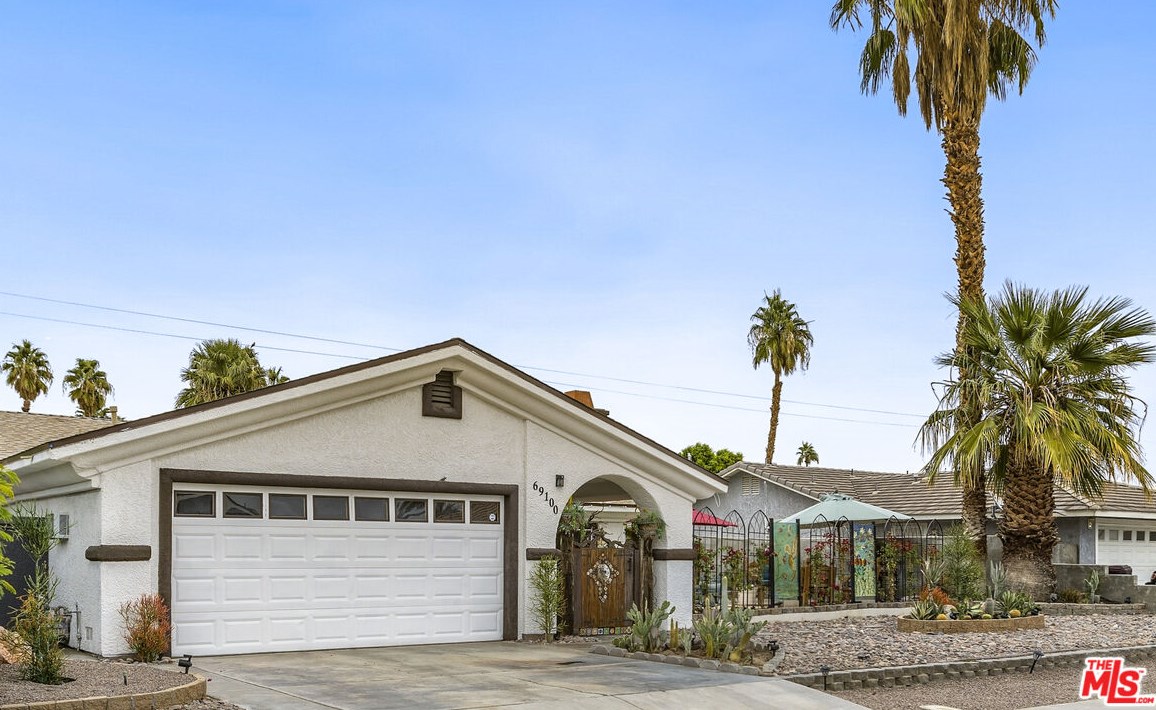 69100 San Helena Ave, Cathedral City CA  92234-3241 exterior