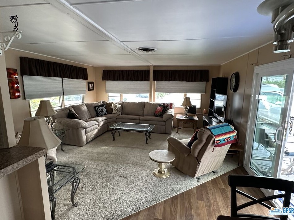 2 Taft Dr, Cathedral City CA  92234-6524 exterior