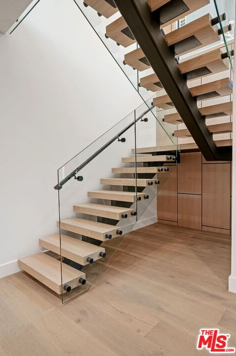 12836 Gilmore Ave, Los Angeles CA  90066-6406 exterior