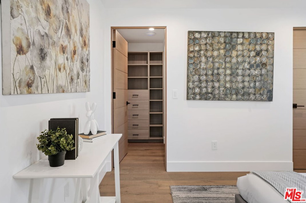 12836 Gilmore Ave, Los Angeles CA  90066-6406 exterior