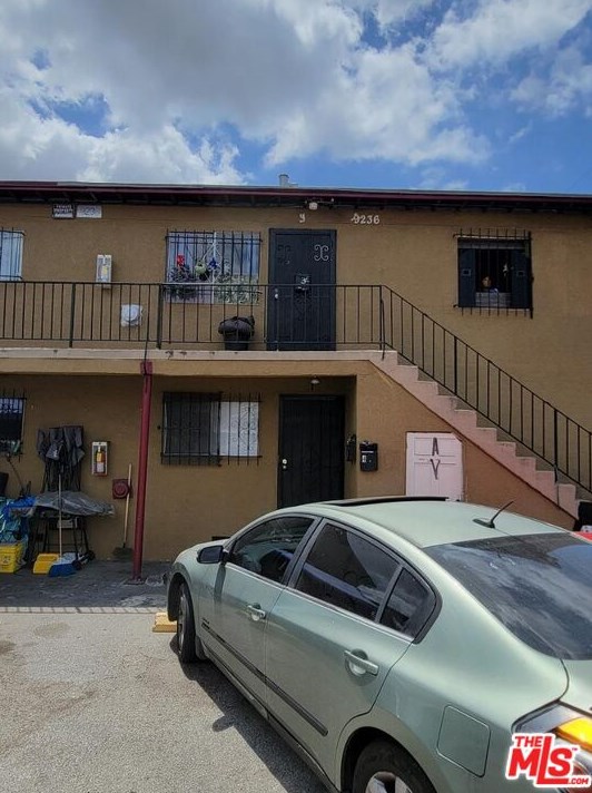 9234 Graham Ave, Los Angeles CA  90002-2919 exterior