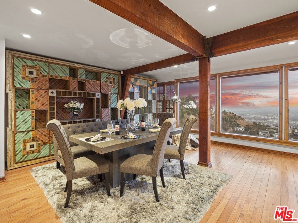 8888 Appian Way, Los Angeles CA  90046-7735 exterior