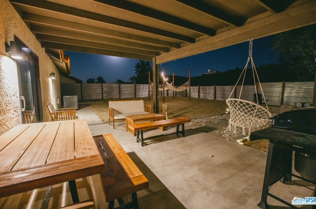 54610 Primavera Dr, Yucca Valley CA  92284-2386 exterior