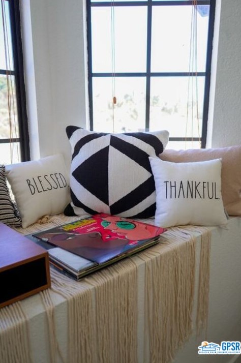 54610 Primavera Dr, Yucca Valley CA  92284-2386 exterior