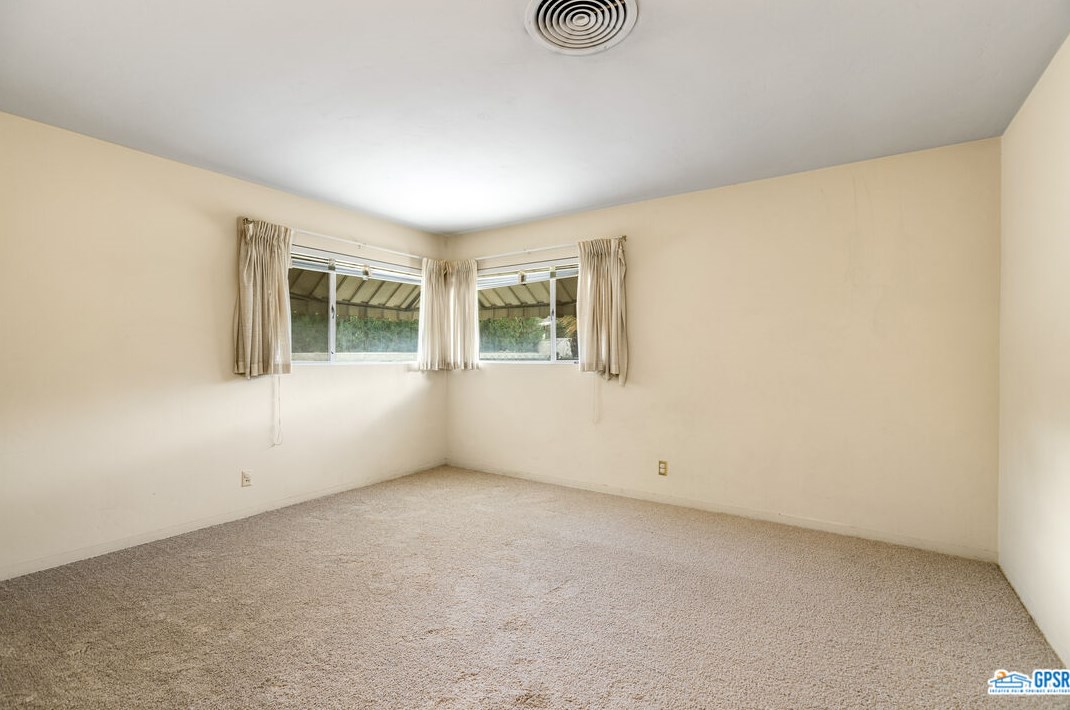 68433 San Jacinto Rd, Cathedral City CA  92234-7702 exterior