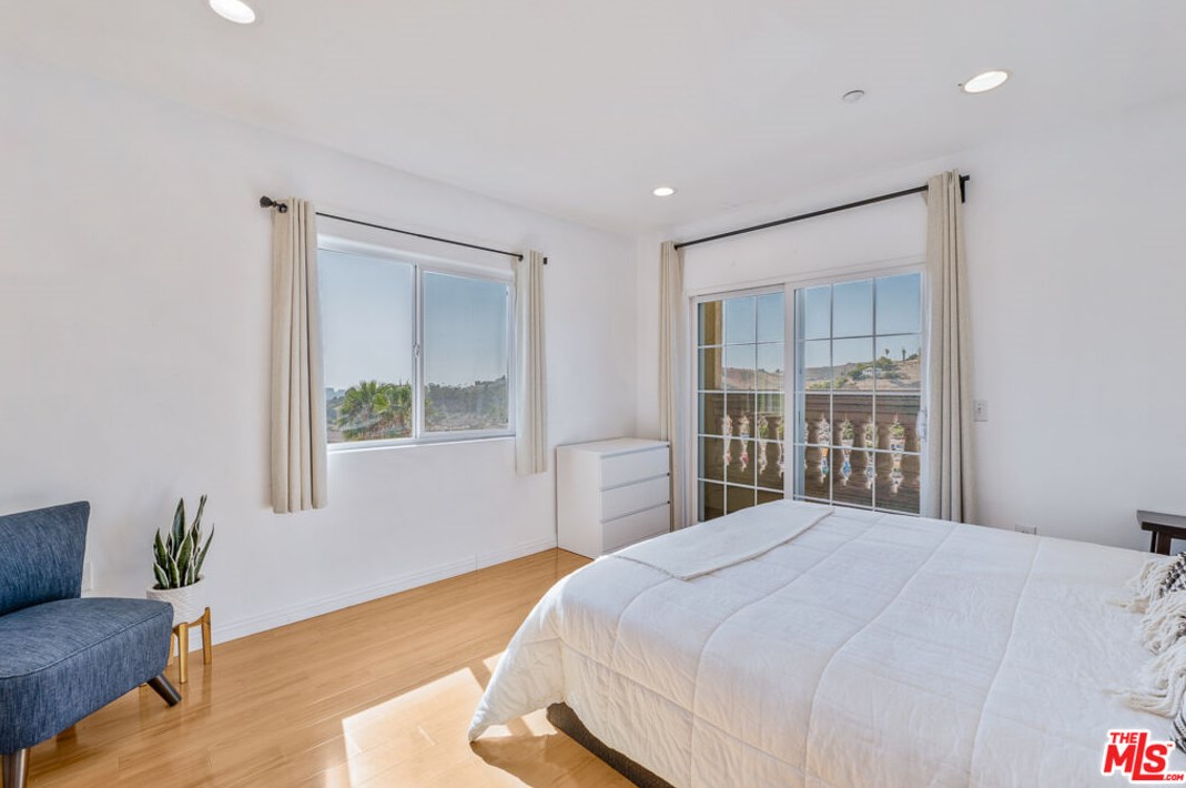 5058 Williams Pl, Los Angeles CA  90032-4016 exterior