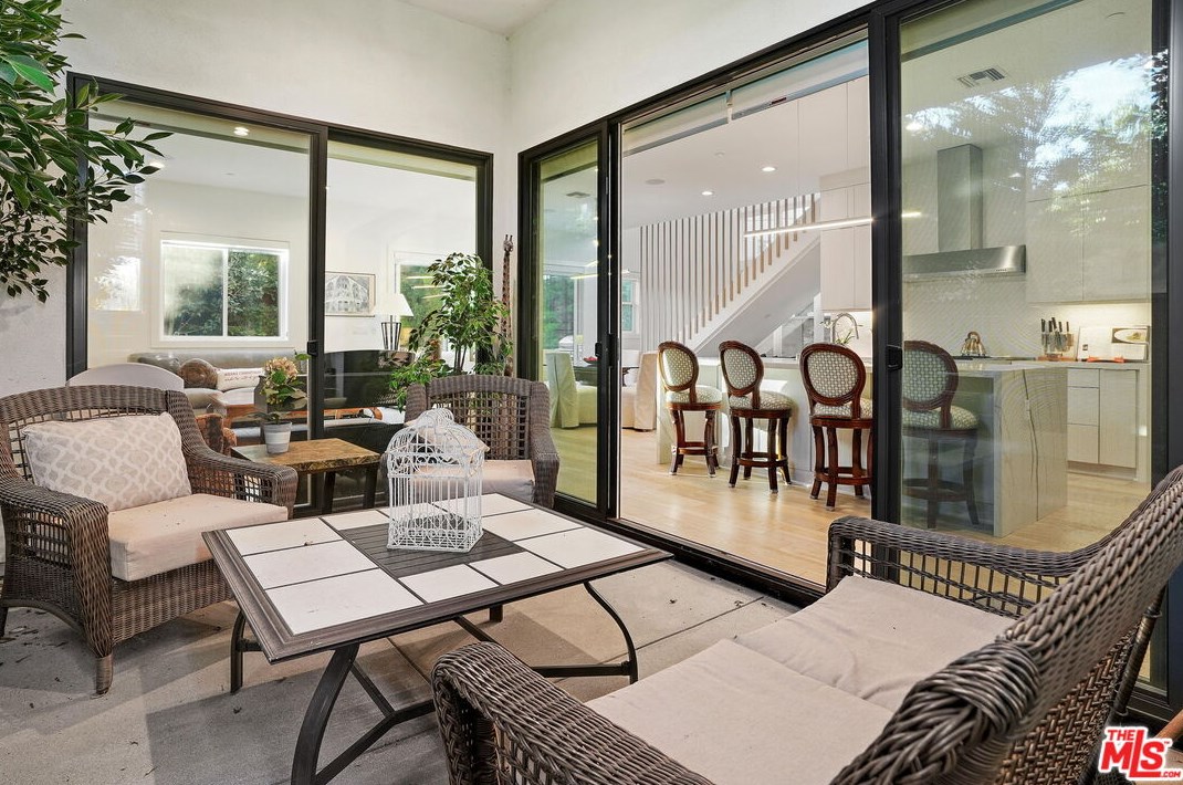 4169 Mildred Ave, Los Angeles CA  90066-5721 exterior