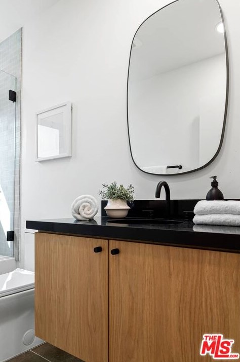 9004 Dicks St, Los Angeles CA  90069-4809 exterior