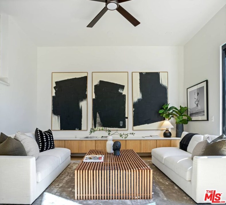 9004 Dicks St, Los Angeles CA  90069-4809 exterior