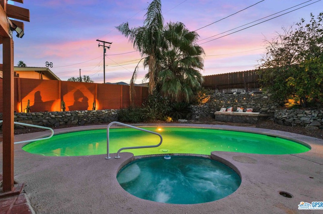 38085 Dorn Rd, Cathedral City CA  92234-2009 exterior