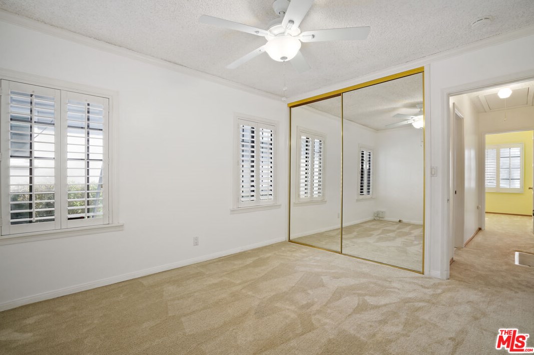 12825 Stanwood Dr, Los Angeles CA  90066-1739 exterior