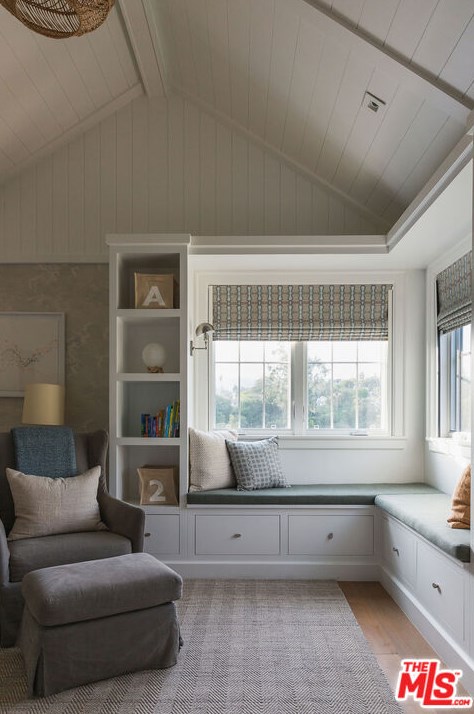 665 Walther Way, Los Angeles CA  90049-2314 exterior